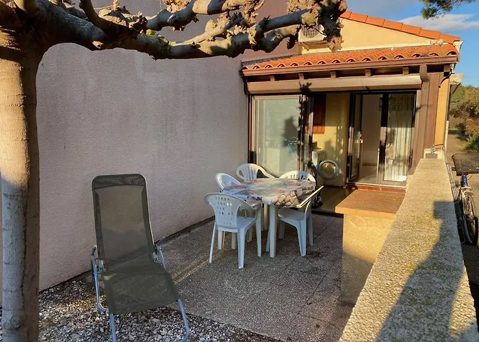 T2, 6 Pers Avec Terrasse & Clim, Proche A Port - Fr-1-81-576